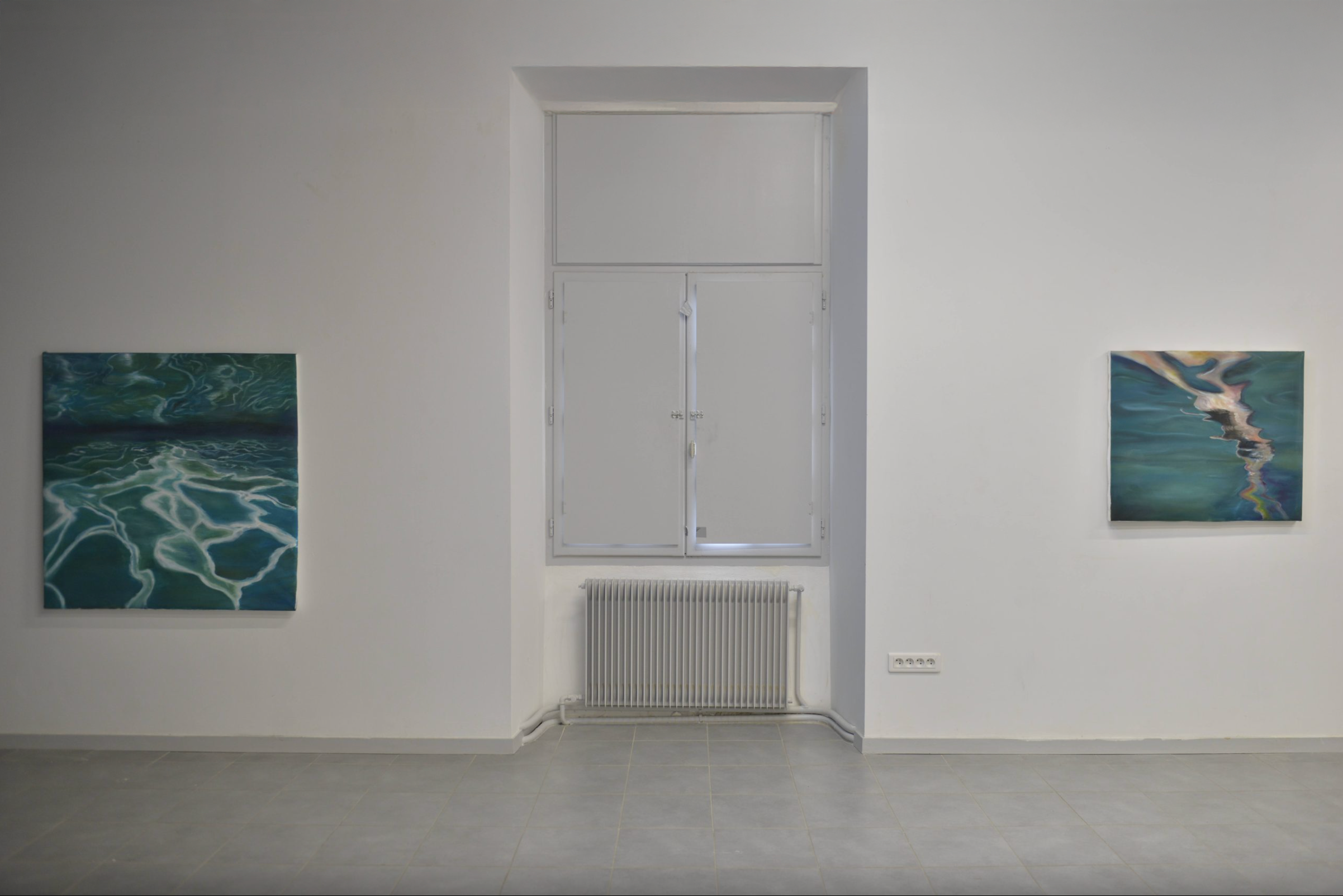 photo de l'exposition "ce qui reste" DNA de Solène Goget à Bourges, de 2022, vue intérieur d'expo.
